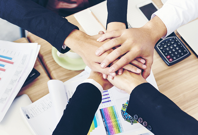 正直守信、协作进取